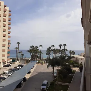 Apartamento Piso Centrico En Urbanización Frente Al Mar, Almuñécar